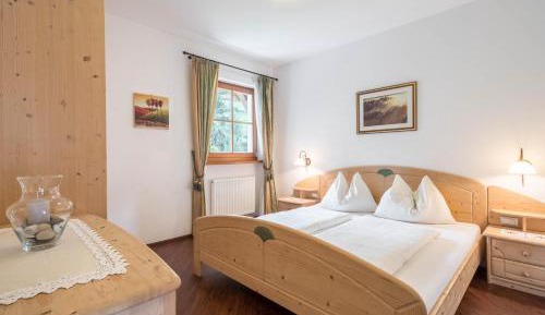 One-Bedroom Apartment with Garden