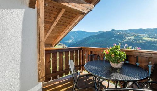 Two-Bedroom Deluxe Apartment with Garden View