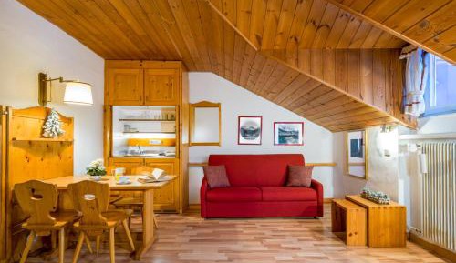 Studio (4 Adults)