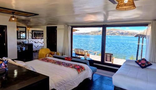 Suite with Lake View
