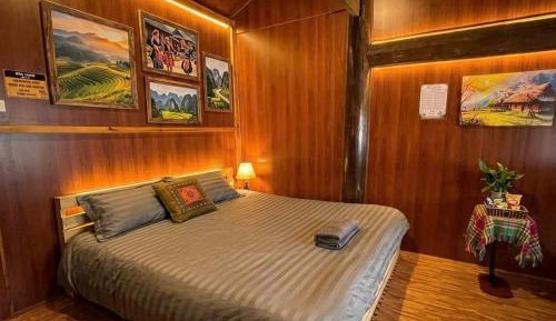 King Room with Balcony