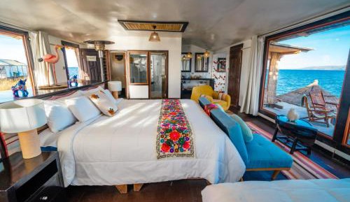 Suite with Lake View