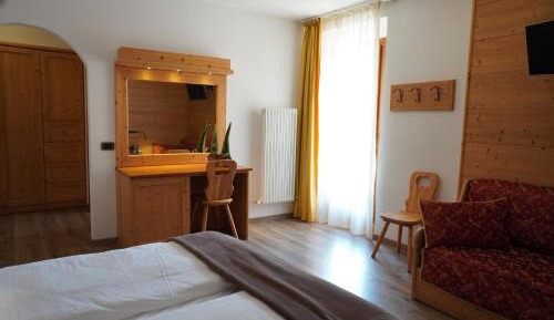 Triple Room with Bathroom