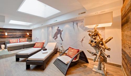 Luxury Apartment with Matterhorn View (6-8 Adults)