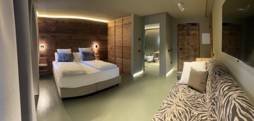 Junior Suite with Balcony