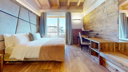 Deluxe Junior Suite