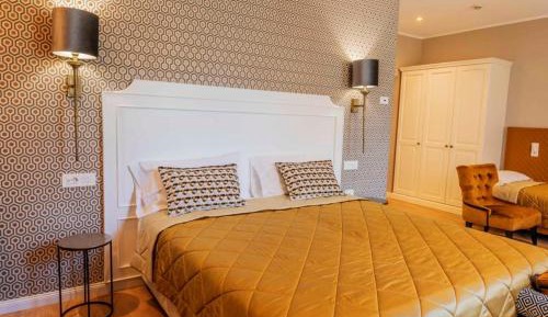 Deluxe Single Room