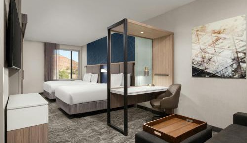 Queen Suite with Two Queen Beds and Trundle Sofa