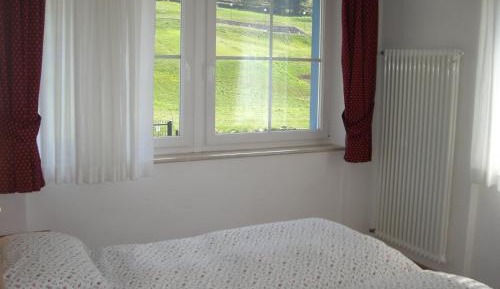 One-Bedroom Apartment (4 Adults)