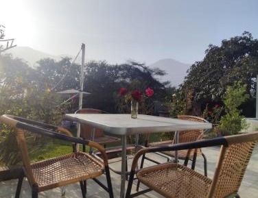 Bungalow with Garden View