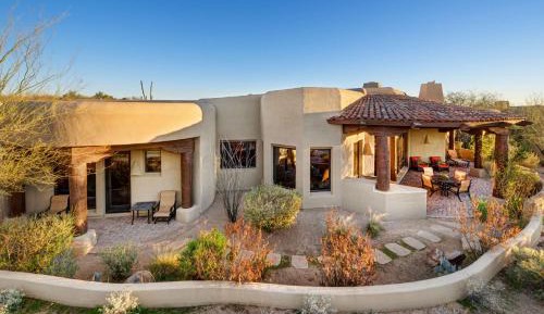 Hacienda Villa - Three Bedroom