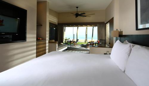 Suite Double Room with Ocean Front View