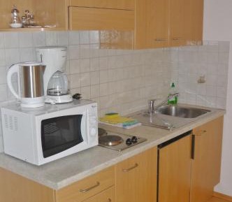 One-Bedroom Apartment (2 Adults)