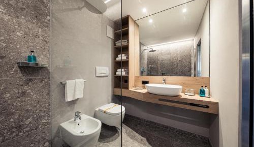 Double or Twin Room with Balcony
