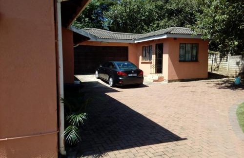 Kingsburgh Apartment | Bk's self catering