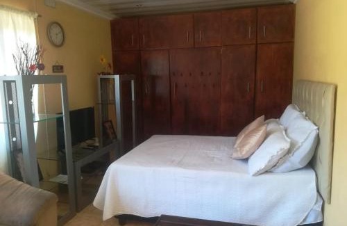 Kingsburgh Apartment | Bk's self catering