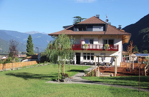 Terlano Apartment | Apartment 'Residence Egger Apt E' with Mountain View, Wi-Fi and Air Conditioning