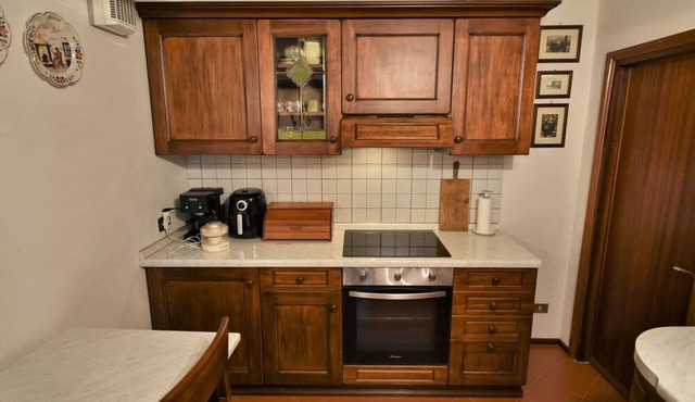 Nice apartment for 4 people with TV, pets allowed and parking