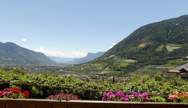 Apartment A4 Spisshof Annex with Panoramic View, Shared Pool and Wi-Fi