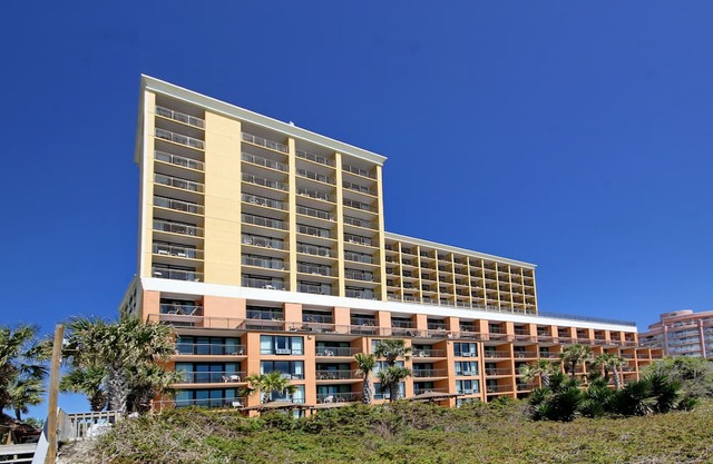 Caravelle Resort 