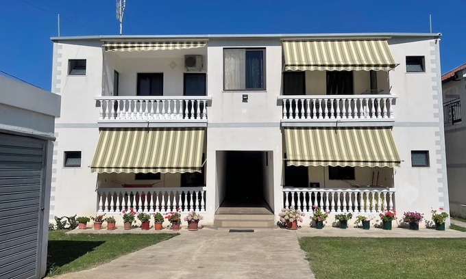 Velipoje Hotel | Hotel Andrea Velipje